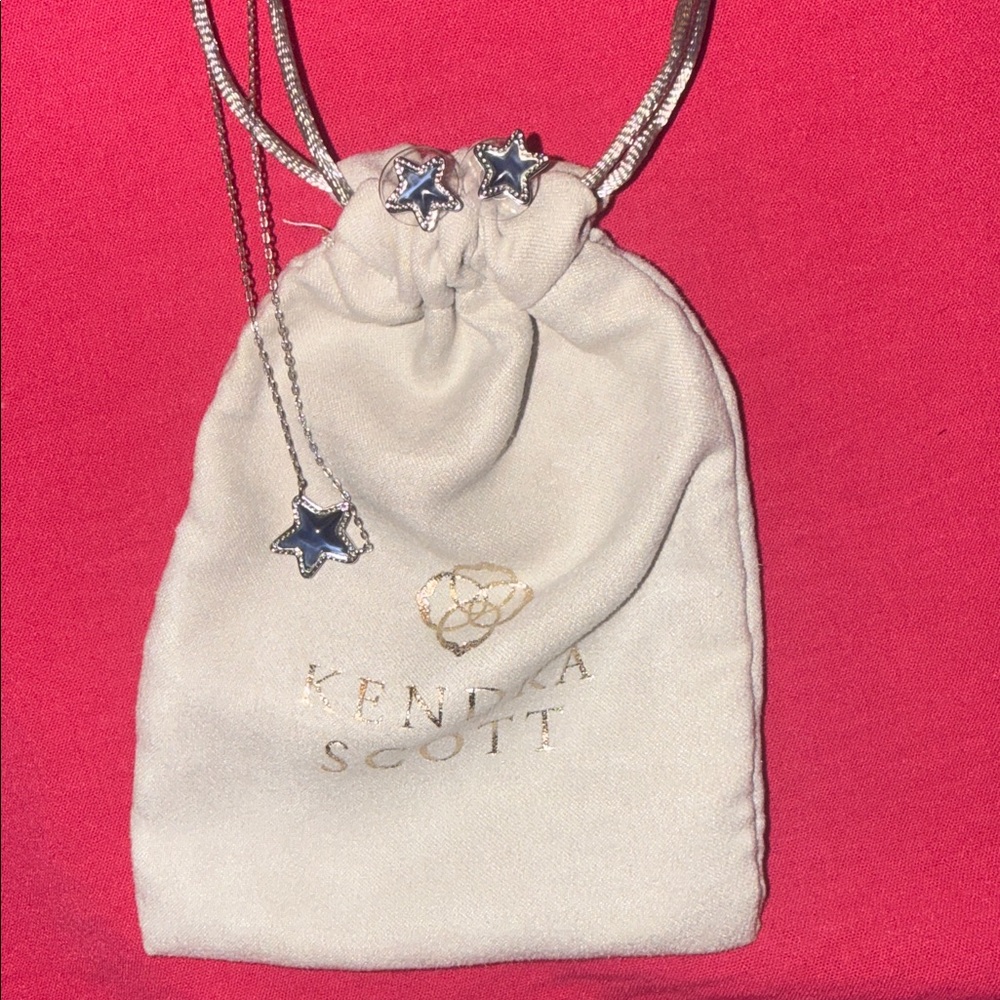 Silver and navy cats eye Star Pendant Necklace